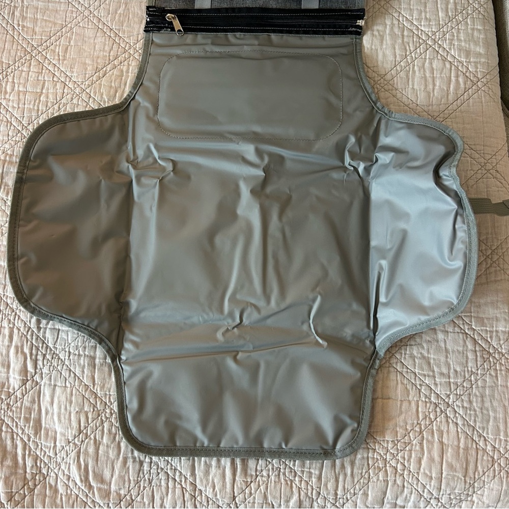 KiddyCare Portable Diaper Changing Pad Waterproof - Picture 3 of 5